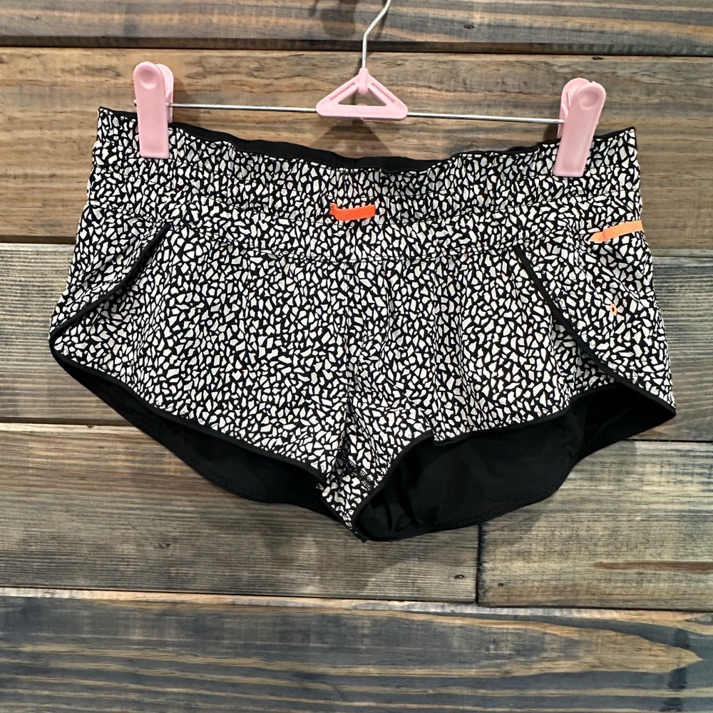 Lululemon Reversible Black and White Patterned Athletic Shorts